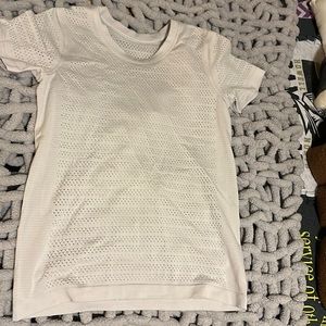 Lululemon white T-shirt